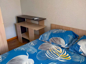 Апартаменты Двухкомнатные с двориком и парковкой