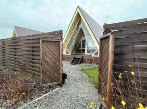 Dom #2 S Chanom Private house