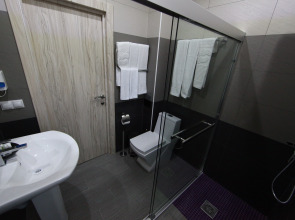 Отель Локация