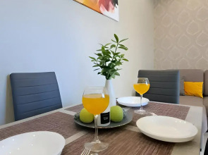 Апартаменты в ЖК Метрополь с Красивым Видом на Горы