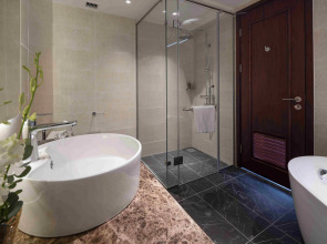 Отель Best Western Premier Marvella Nha Trang