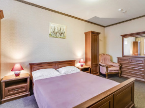 Отель Платовский