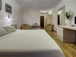 Отель Валеско