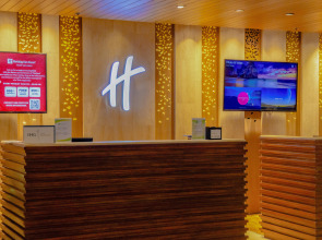 Holiday Inn Resort Phuket Surin Beach, an IHG Hotel