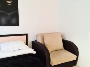 Апартаменты  Геологоразведчиков 16