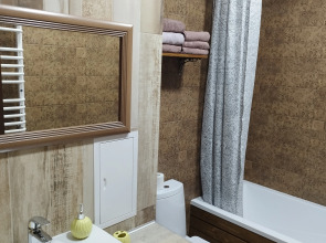 Апартаменты на Леонова