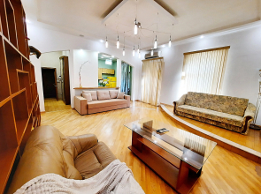 4 Metra Nad Urovnem Neba Alex Apartments