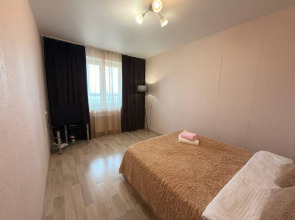 Квартира GoldApart Академика Макеева 20