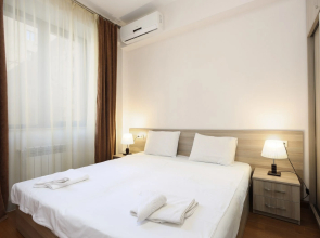 On Buzand Str. 17-60 Apartments