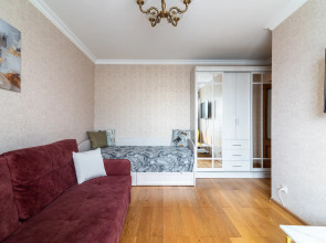 Квартира Двухкомнатная квартира у метро Минская, Парк Победы