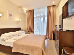 Апартаменты ApartAmore Покровский Парк улучшенный с Видом на Парк