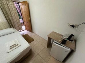 Мини-отель Апра (Парус)