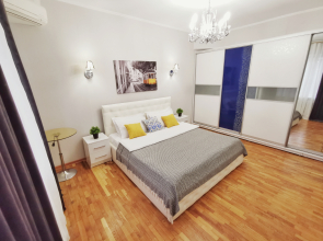 Апартаменты M.O.O.N. APARTMENTS Zenkova 86