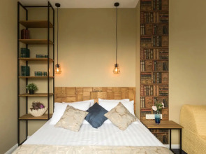 Отель София