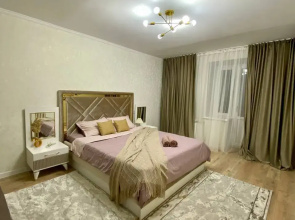 Uyutnaya V Tsentre Goroda Flat