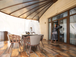 Отель Krokus Plaza