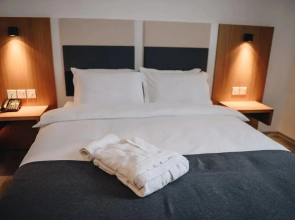 Ingate Suite Hotel