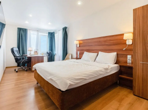 Apartamenty Petrovskie na Sovetskoj 90 (2)