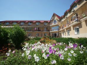Tanzher Hotel