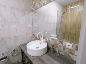 Апартаменты Central Inn