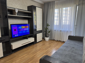 Апартаменты Уютная светлая 2-комнатная квартира с видом на Машук