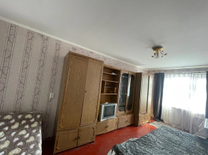 V Tsentre Kropotkina Flat