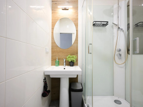 Апартаменты Уютная студия в центре 2