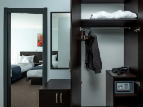 Отель Ani Forest Hills Resort