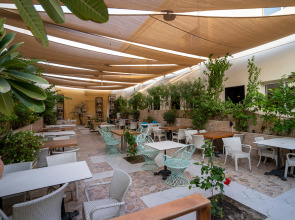 Отель Royal prestige