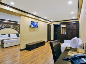 Отель Orient Star Varahsha