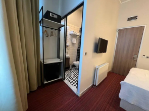 Отель Rafinn Hotel