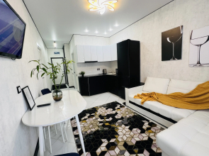 Квартира Комфорт на Нансена 103/1/5 1