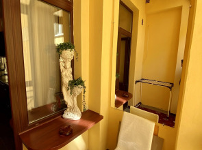 Квартира Большая Двухкомнатная на Ленина 18