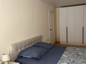 Апартаменты 3-х комнатная квартира в удобном районе