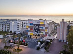 Отель Armas Beach