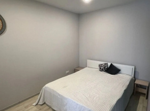 Na Ulitse Dalnevostochnaya 166 Flat