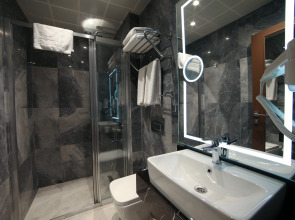 Отель Pell Palace Hotel & Spa