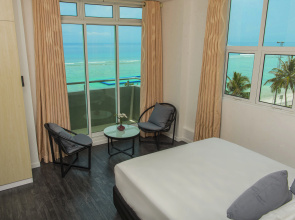 Acacia Beach Hotel