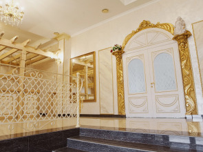 Отель Гранд Лион