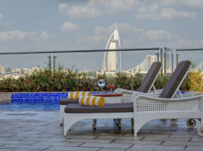 Отель Metropolitan Hotel Dubai