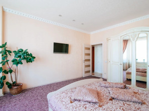 Апартаменты Кирова 1