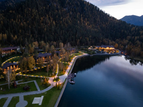 Altay Village Teletskoe Hotel