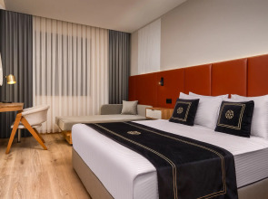 Отель Best Western Premier Hidden Hills Hotel