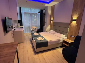 Апартаменты Svetlana District by the sea 2