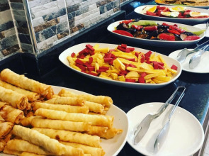 Отель Lavin Garden