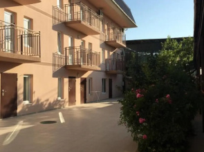 Yug Guest house