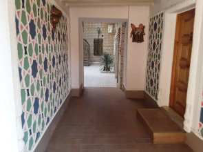 Отель Sasha & Son