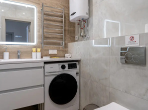 Апартаменты с отдельной спальней на Большой Покровской (до 4х гостей)