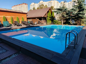 Yuzhny Park Guest House