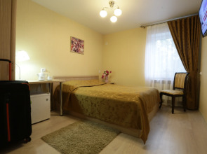 Отель Астра